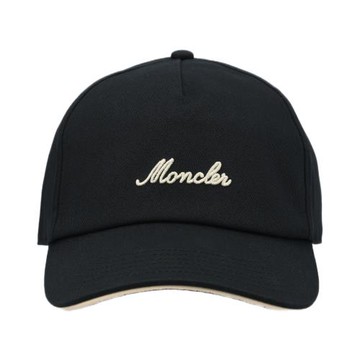 【MONCLER】正面刺繡草書英文名&背面品牌LOGO 棒球帽 黑色 - M3B00007 0U618 999