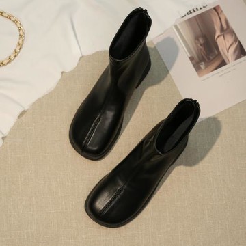 英倫風短靴女平底春秋單靴2025新款系帶假分趾顯瘦棕色裸靴瘦瘦靴