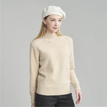 CLL巧玲瓏 亮鑽菱格紋高領針織上衣(杏色) 5128835