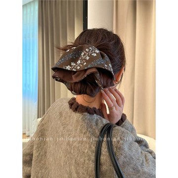 秋冬氛圍感藍白碎花布藝抓夾女半扎發夾氣質百搭顯發量馬尾夾發飾