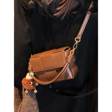 小包包女士2025新款潮斜挎包小眾設計百搭高級感流行超火迷你小包