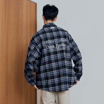 LAKING_簡約背圖刺繡格紋長襯