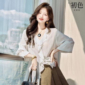 初色 法式簡約微皺肌理感荷葉邊V領寬鬆喇叭袖長袖襯衫上衣女上衣-白色-37077(M-XL可選)