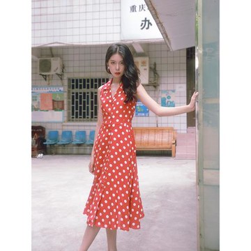 南君［何笙］港風復古女星紅色波點無袖高腰顯瘦連衣裙長裙小眾
