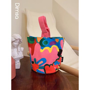 典舍x 俏小俏 個性涂鴉大容量手拎水桶帆布袋ins日系布便當包T496