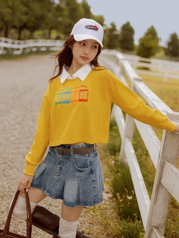 KITTY 潮流經典．全彩拍立得印花長袖大學TEE