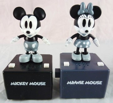 【震撼精品百貨】Micky Mouse_米妮玩具踢躂舞-黑白-51606