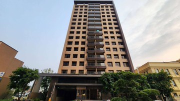 高大劍橋邊間雙衛開窗2+1房｜高雄市楠梓區大學二十七街