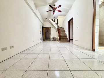 佳里蛋黃市區走路到國小稀有釋出4房3衛｜台南市佳里區義民街