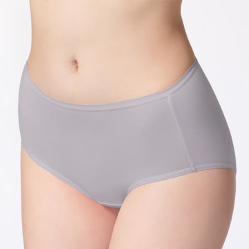 【Swear 思薇爾】 思茉希系列M-XXL素面中腰三角女內褲(紫蘇色)
