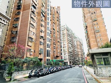 8989中和捷運高採光精品時尚美妝大四房｜新北市中和區連城路