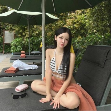 泰國小眾辣妹性感復古條紋泳衣女款高級感分體純欲溫泉針織比基尼