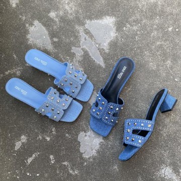 外貿高跟涼拖鞋女夏外穿細跟鉚釘一字帶2025新款配裙子氣質高跟鞋