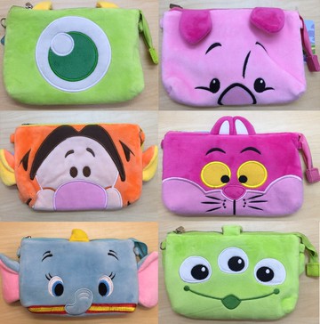大賀屋 手機觸控包 迪士尼 正版授權 瑪莉貓 史迪奇 熊抱哥 零錢包 側背包 外出包 長度可以調整