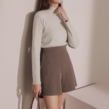 舒適絨面坑條短褲-灰綠【KT201297】