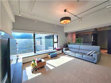 住商怡貞❤世紀精裝三房車❤｜新北市五股區芳洲一路