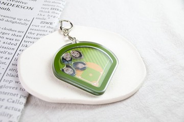 客製禮物 | 客製化搖搖樂鑰匙圈 (棒球場)