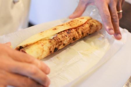 屋久島の食材を使った新感覚☆ロールピッツァ