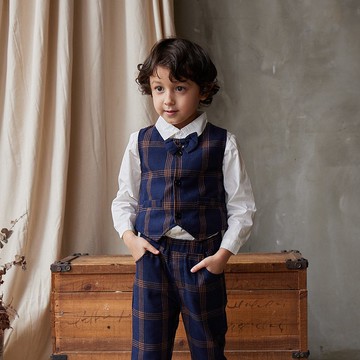 //生日派對.畢業典禮.花童禮服//深藍格長袖襯衫背心長褲三件組