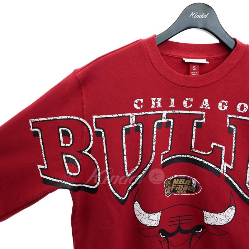 値下げ】MITCHELL ＆ NESS 22AW CHICAGO BULLSプリントクルーネック