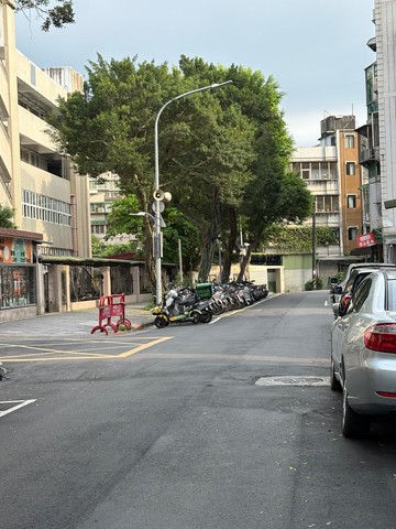 737住辦一樓金店面｜台北市內湖區內湖路一段