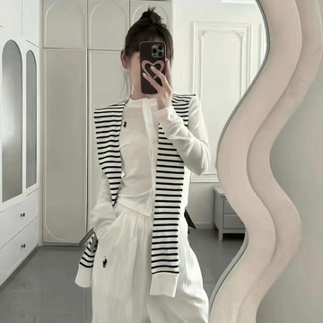 8943#老錢風通勤針織開衫闊腿褲披肩三件套休閑套裝女鑫弘-素時衣櫥