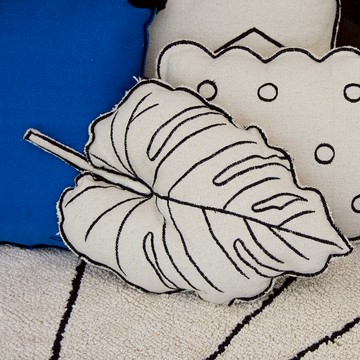 西班牙 Lorena Canals｜葉形抱枕 經典