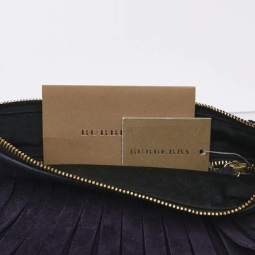BURBERRY 麂皮流蘇手拿包