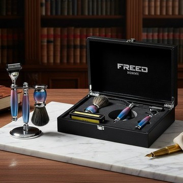 【FREED】【兩特仕款】五刀式刮鬍刀豪華禮盒四件組 - 獨角獸