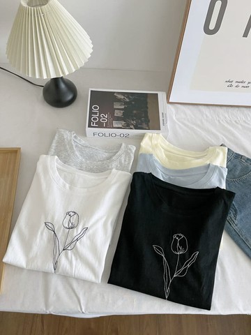 【限時79折】輕甜系列．線條鬱金香刺繡圓領短袖T恤-7335