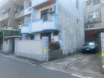 香山高中大地坪田字型活巷庭院透天｜新竹市香山區花園新城一街