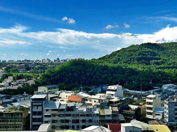 《昊》專約降價高鐵新光City/遠棟距採光兩房｜高雄市左營區大中二路