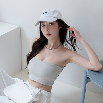 現貨+預購~內止滑膠條冰絲平口胸墊背心、小可愛【SO9200141】DesireShop