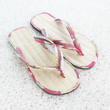 ATIPA Jandals 適合海灘和輕鬆旅行。