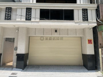 雙捷運/興中三多雙商圈/電梯4車庫透天店住｜高雄市苓雅區林森二路