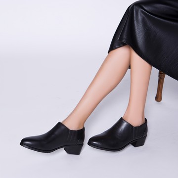 小時光 質感素面造型中跟踝靴 黑 (8A2782)