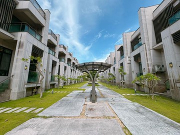 宜蘭縣政高鐵人車分道中庭花園別墅｜宜蘭縣宜蘭市縣政五街