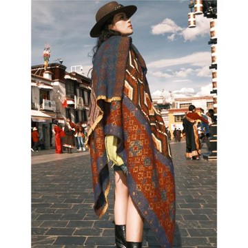 高級感異域高端外搭披肩女新疆西藏川西旅游民族風穿搭斗篷毛毯厚