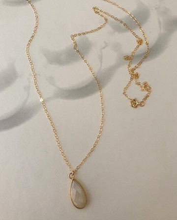 白月光石項鍊