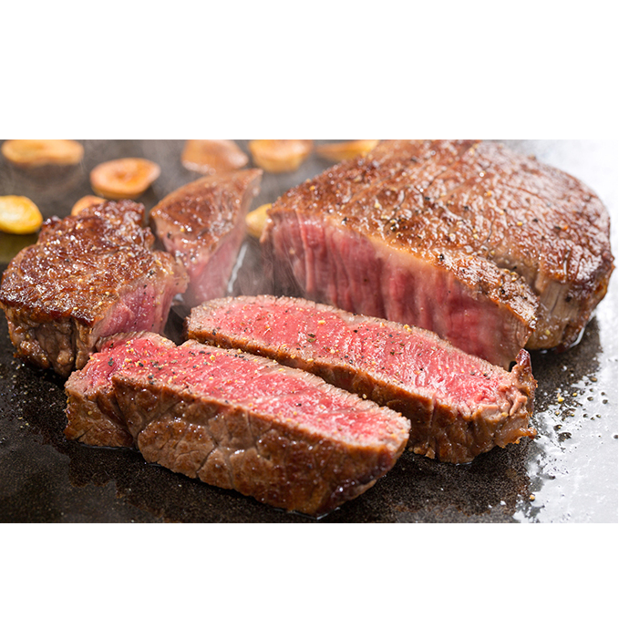 サロマ和牛 ヒレ 半頭分 ステーキカット（約200g×7～8枚前後）＆薄切りスライス（約200g×7～8P前後） 北海道 肉 牛肉 和牛 ヒレ肉