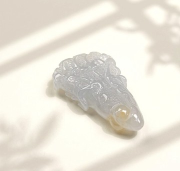 冰種飄黃翡翡翠巧雕白菜 | 天然緬甸玉A貨翡翠 | 送禮