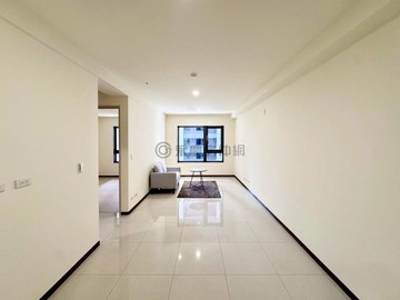 【東區起飛 ✈ 湖濱城全新未住兩房平車】｜台中市東區進德路