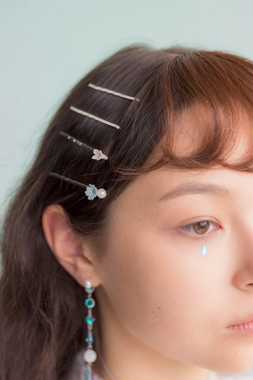 SUNSHOWER : 湖邊小花髮夾5件套裝 - 手工製作飾品