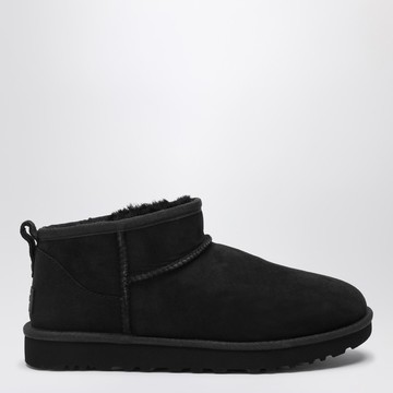 Classic Ultra Mini black boot
