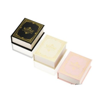 【飾品盒】 首飾書本盒 禮盒 便攜式飾品盒 創意禮盒 隨身飾品盒 首飾收納盒 珠寶盒 飾品收納 禮物盒 精緻飾品盒