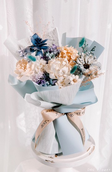 藍色永生花束/索拉花束/乾燥花束/畢業花束/生日花束/情人節花束