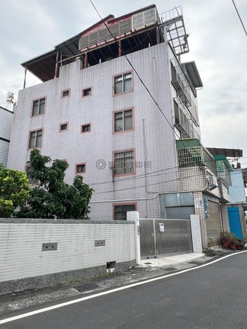 橋頭火車站//臨路大地坪車庫透天｜高雄市橋頭區三德路