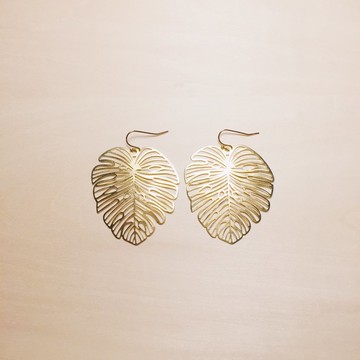 復古黃銅鏤空大葉片耳環