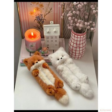 桃園出貨✨小紅書爆款可愛小狐狸毛絨筆袋軟乎乎可愛小學生文具收納袋高中生