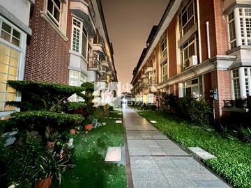 中央大學面寬透天別墅｜桃園市中壢區中正路二段